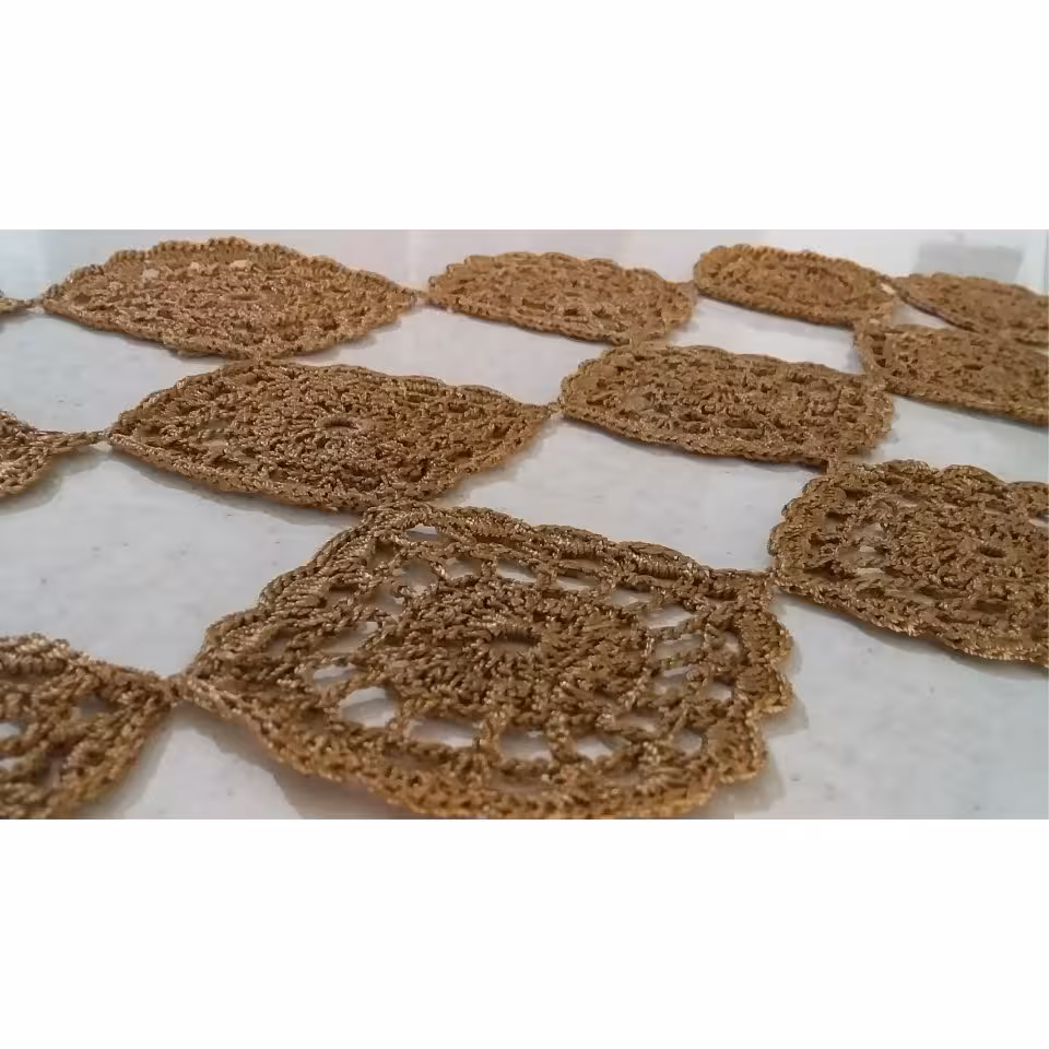 رانر رو میزی با قلاب بافی