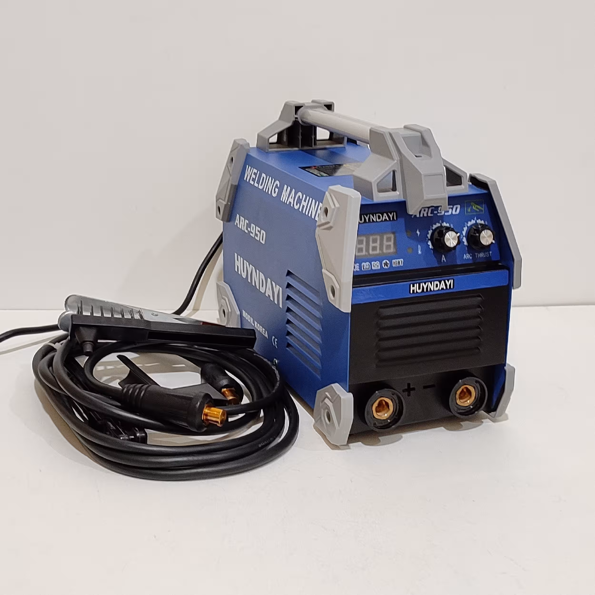 دستگاه جوش 950 آمپر هیوندای مدل ARC-950 سفارش روسیه ساخت چین مدل کره