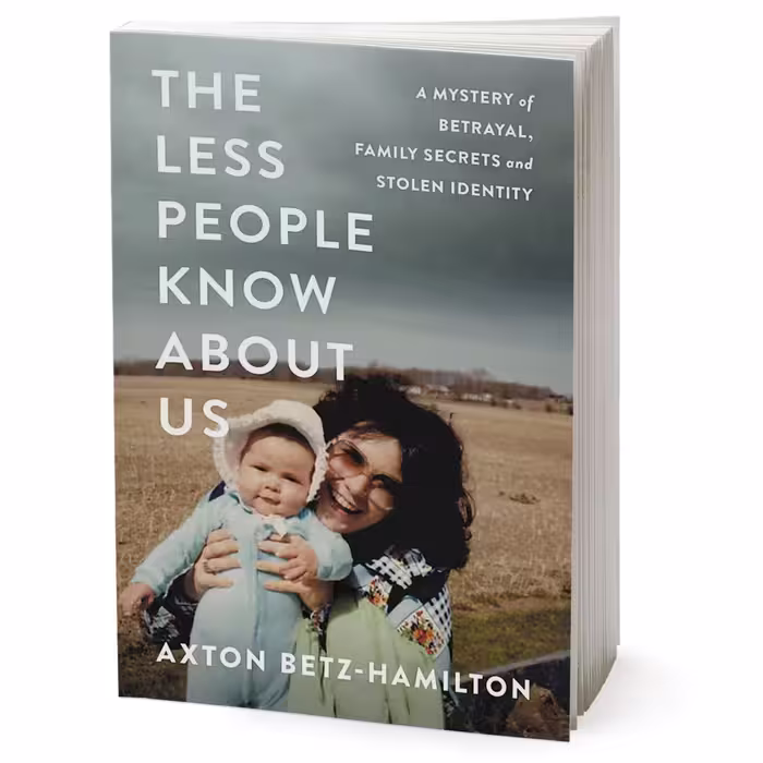 کتاب The Less People Know About Us اثر Axton Betz-Hamilton انتشارات Hachette Digital Inc