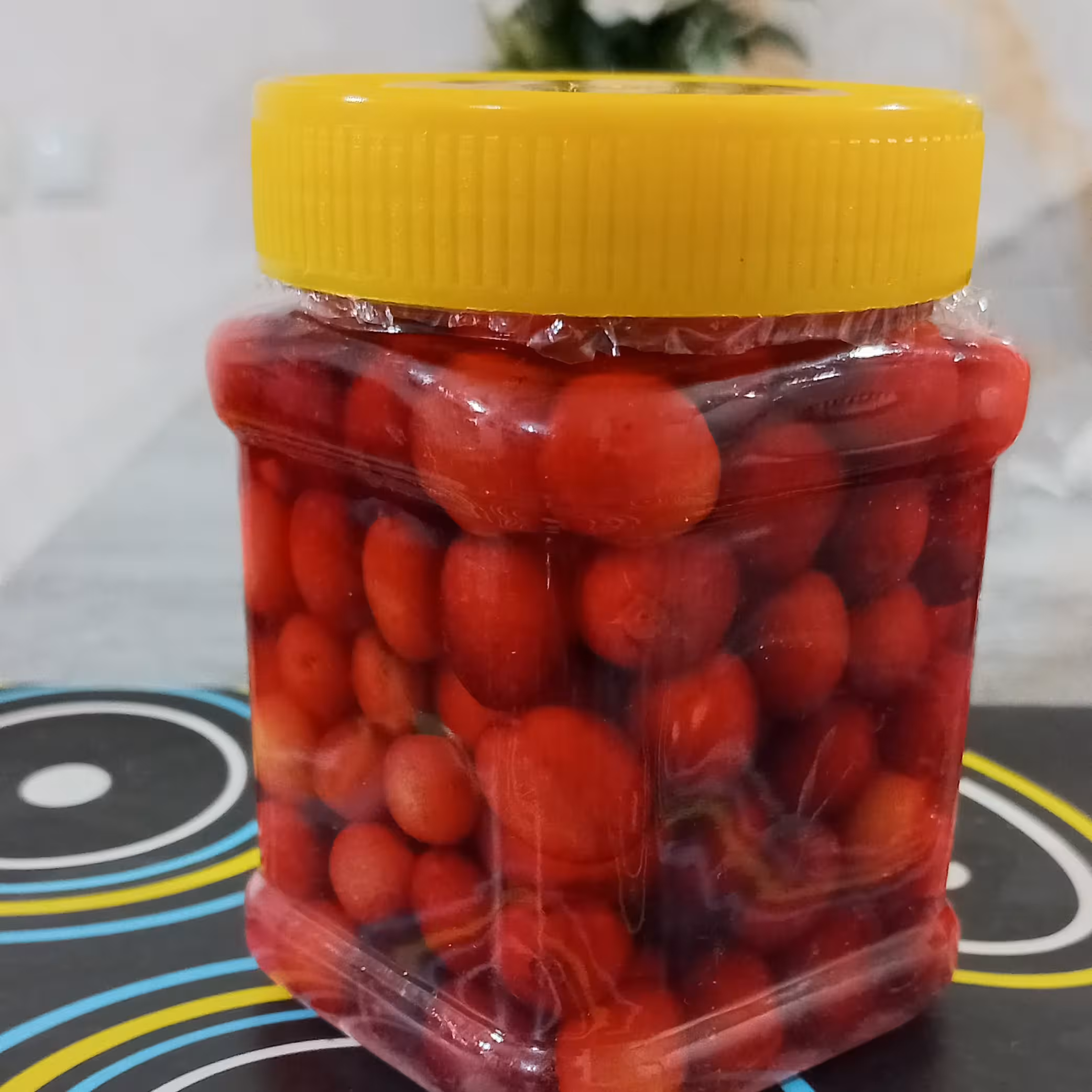 ترشی زغال اخته خانگی  بسیار خوشمزه مختص ارسباران در بسته های 500 گرمی