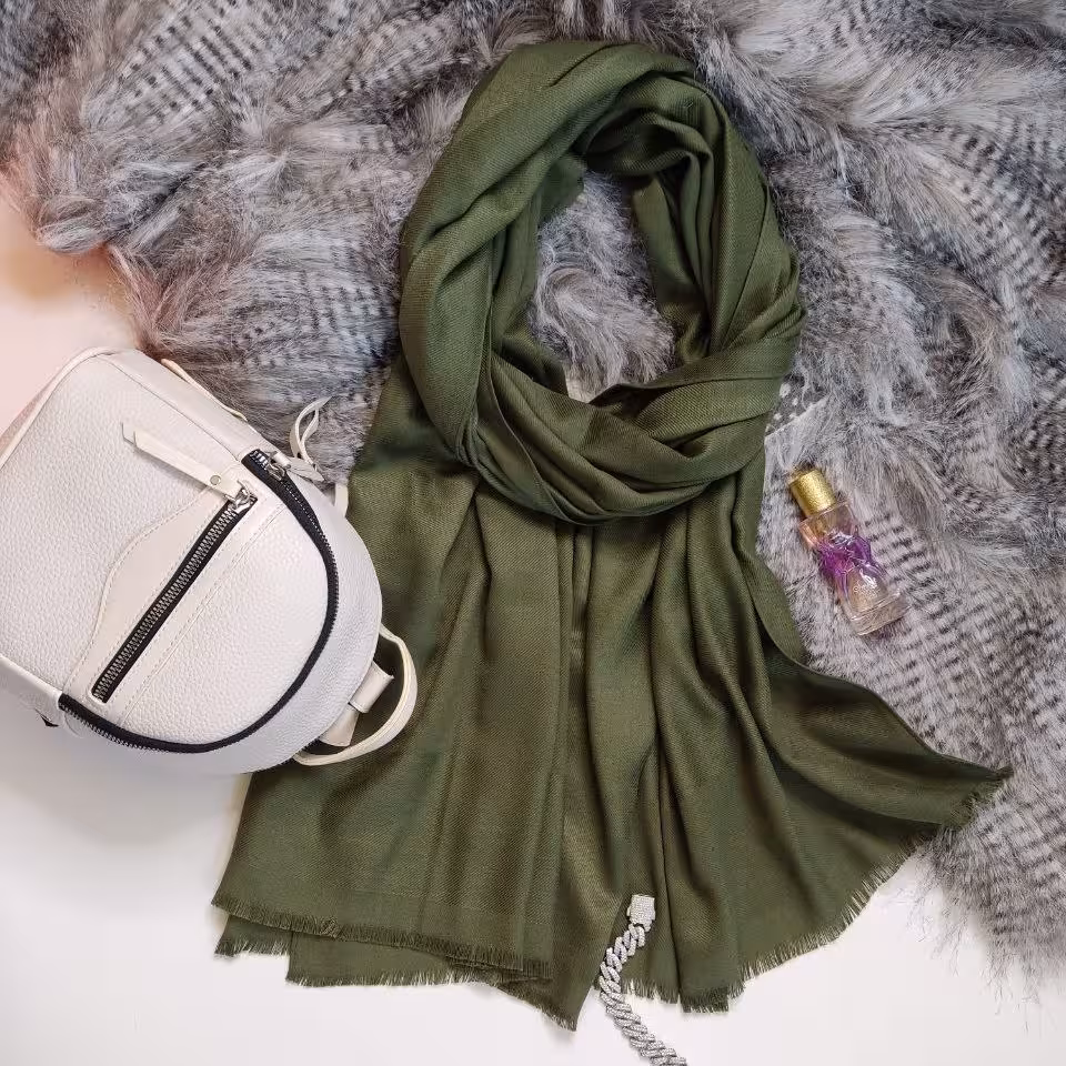 شال کجراه پاییزه دورو طرح بامبو رنگ سبز زیتونی ( ارسال رایگان)