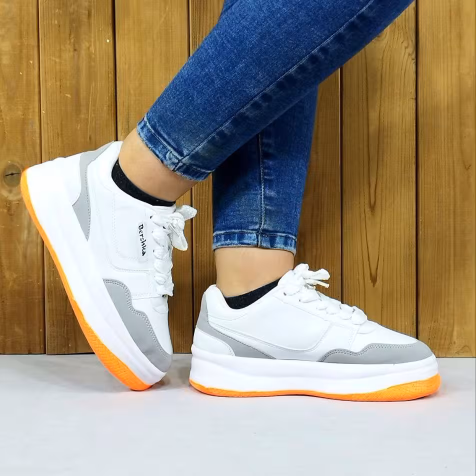 حراج فوق العاده کفش اسپرت دخترانه و زنانه مدل برشکا