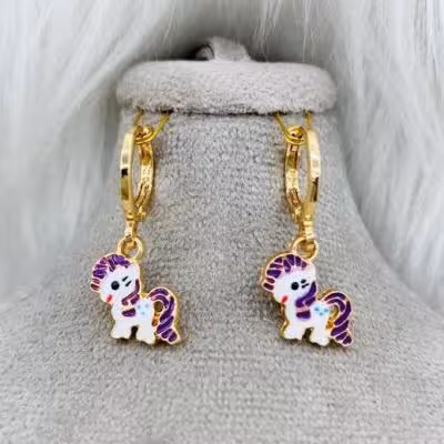 گوشواره بچه گانه طرح تک شاخ