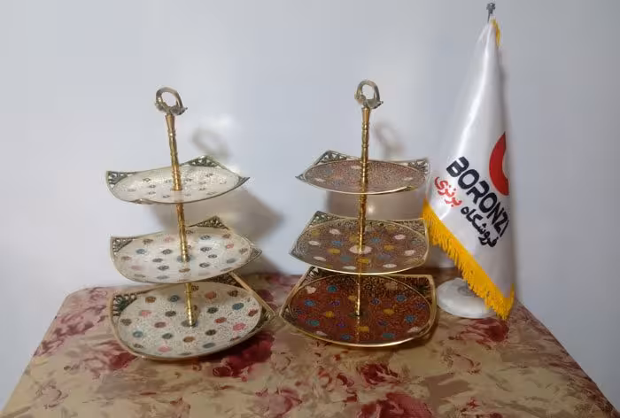 شکلات خوری سه طبقه برنجی