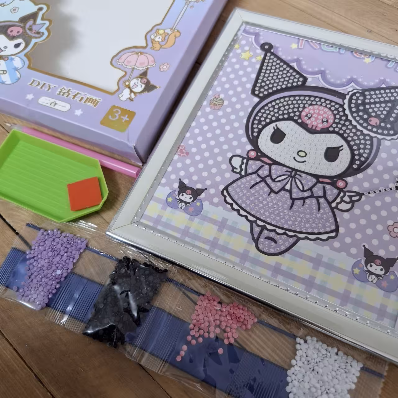 نقاشی الماسی نگینی قابدار کرومی و دوستان