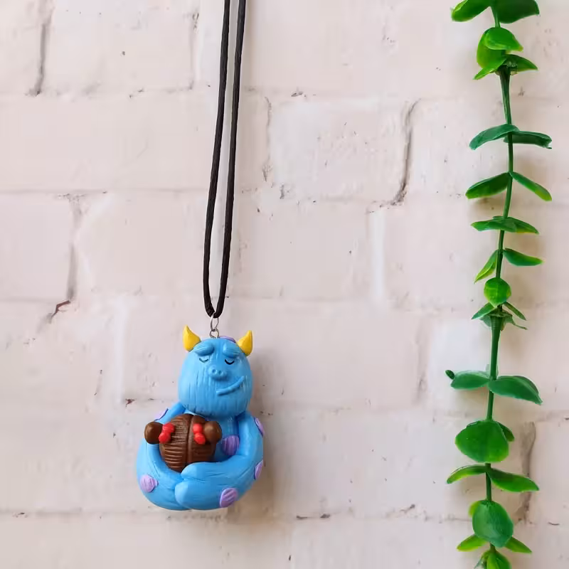 آویزماشین طرح بو و سالیوان | amazonchi