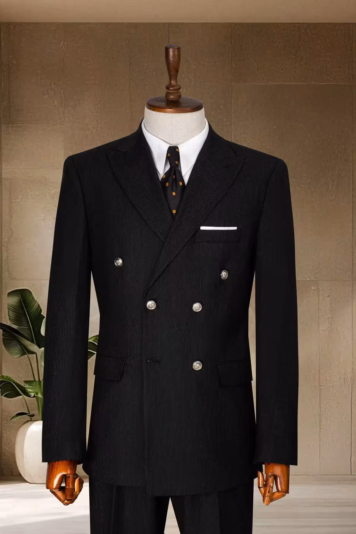 کت و شلوار کلاسیک مردانه نازک‌پوش ایتالیایی با خط‌های سیاه - 5282