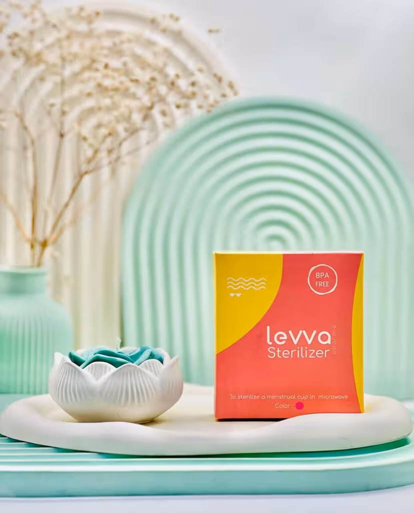 قیمت و خرید استریلایزر کاپ قاعدگی لیوا فارما -