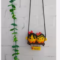 آویز ماشین مدل جوجه دوتایی دختر | amazonchi