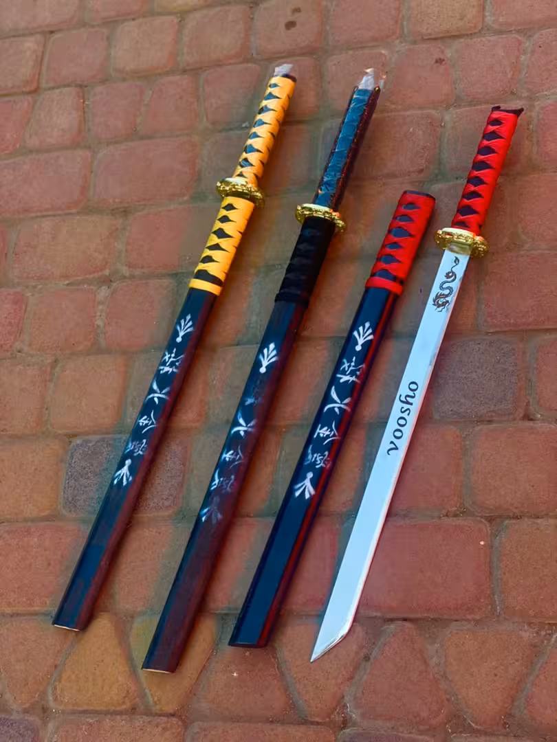 شمشیر تمرینی و ورزشی 80 سانت سه رنگ تیغه تیغه یک تیکه ضخامت 3 میل