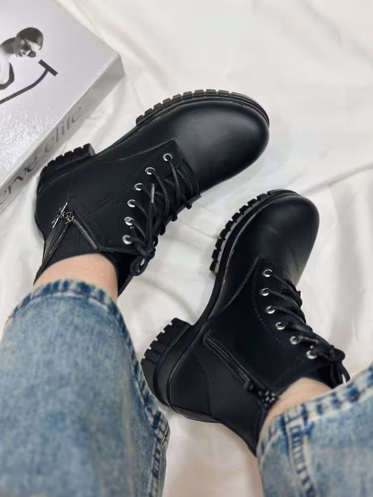 نیم بوت بغل کش هفتی