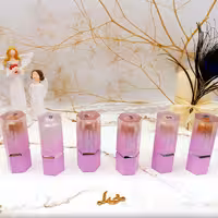 هایلایتر مایع مارکت مکیاچ

