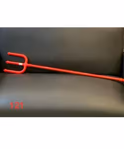 نیزه سه شاخه شیطان