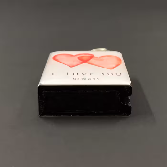 فندک مدل کبریتی طرح دوقلب عاشق کد DKD-744