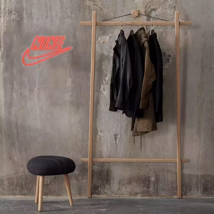 چراغ دیواری نئون دیزاین طرح Nike-Text_RD