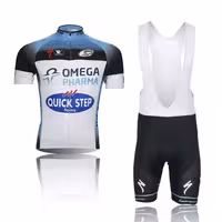 ست پیراهن و شورت QuickStep