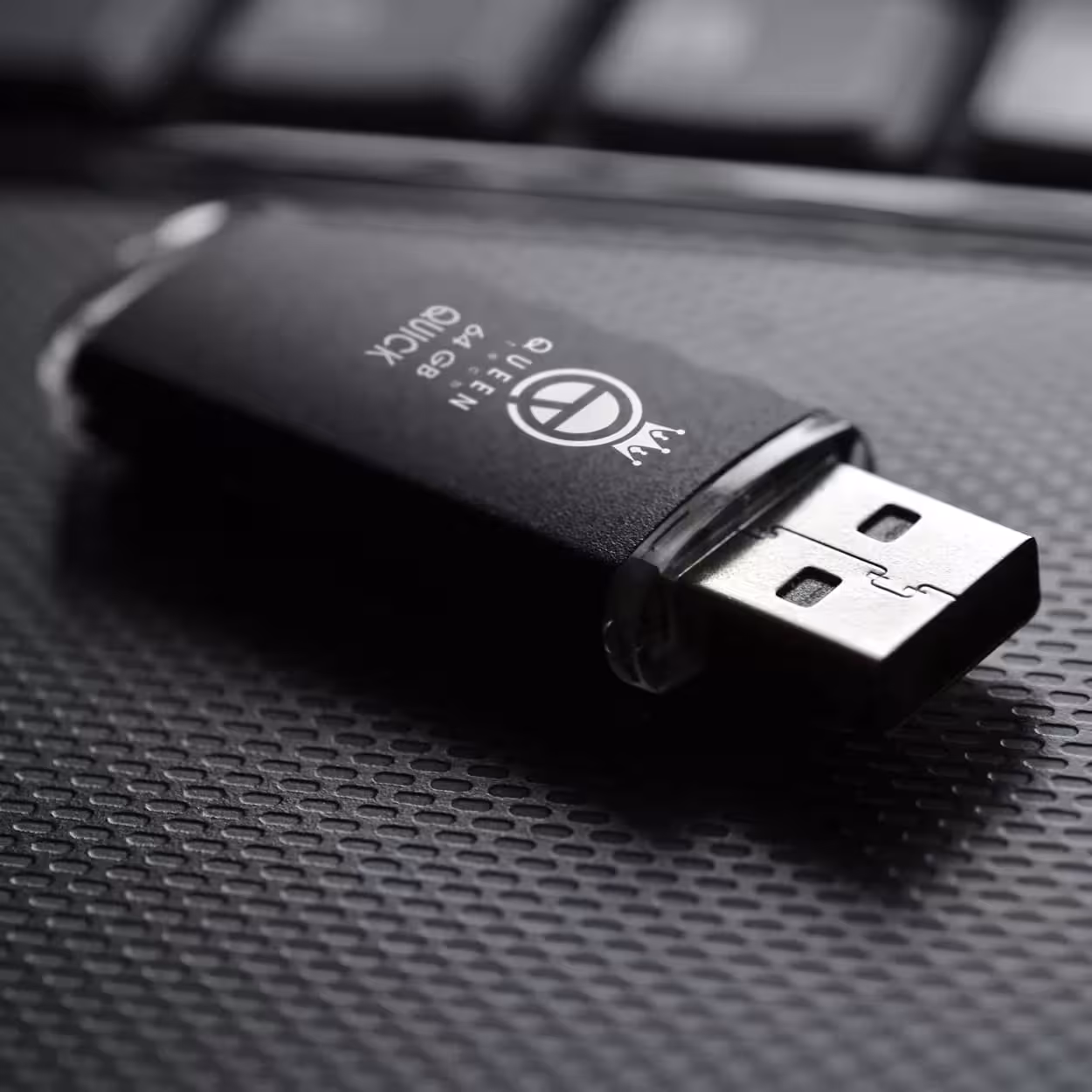 فلش مموری کوئین تک مدل QUICK ظرفیت 64 گیگابایت