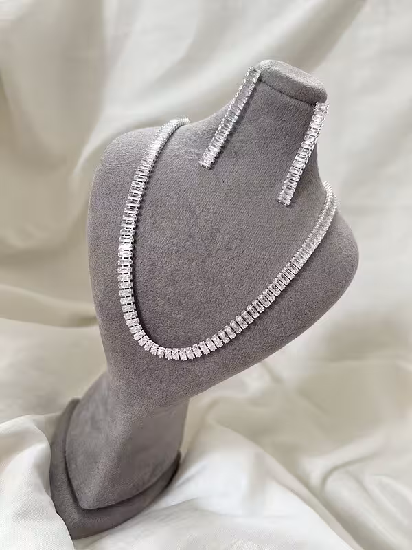 نیمست تنیسی