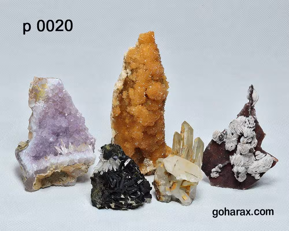 کالکشن سنگ های زینتی