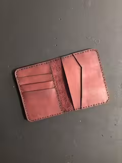 دلارگیرمدل 019ساخته شده با چرم گاوی