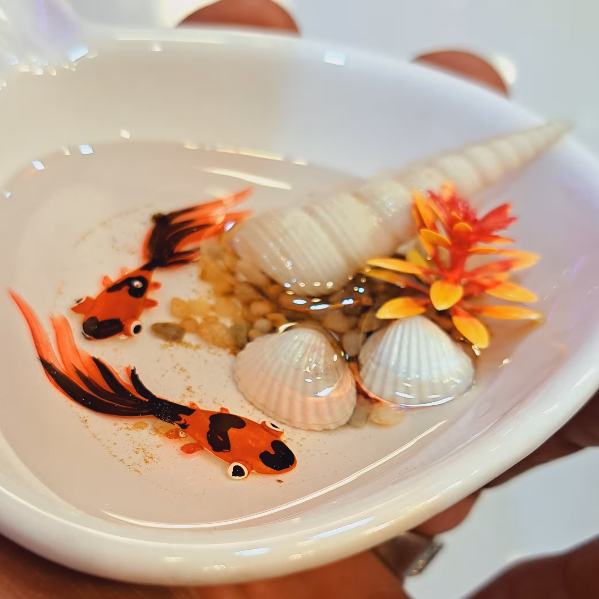 حوض ماهی3بعدی  نقاشی حوض ماهی 3D حوض ماهی رزینی حوض ماهی هفتسین ماهی سفره عید نوروز نقاشی سه بعدی ماهی قرمز ماهی نوروز