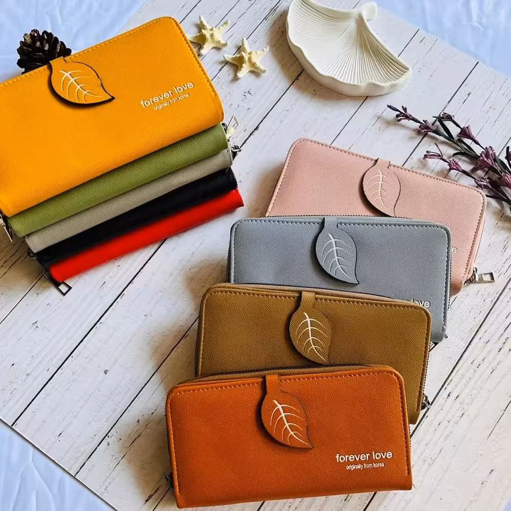 کیف پول جلو بازشو زبانه دار برگ رنگبندی شیک