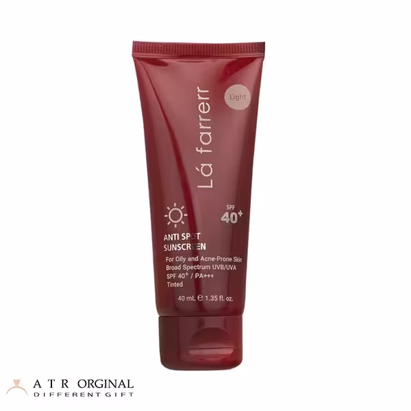 کرم ضدآفتاب رنگی لافارر مناسب پوست‌های چرب مدل SPF40-Light