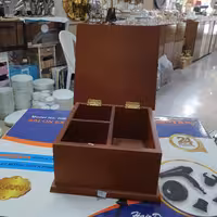 تی بک ساخته شده از چوب راش و یک رنگ کاری عالی و باکیفیت 