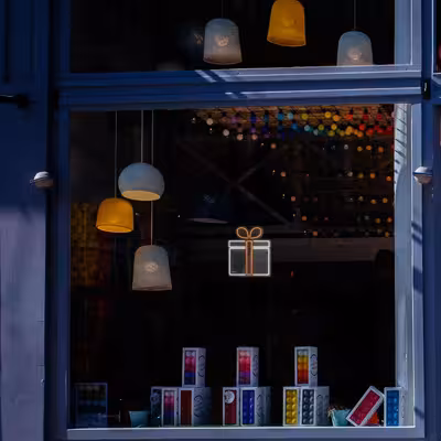 چراغ دیواری نئون دیزاین طرح Gift-Box_ORG