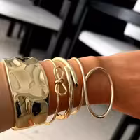 دستبندطلایی