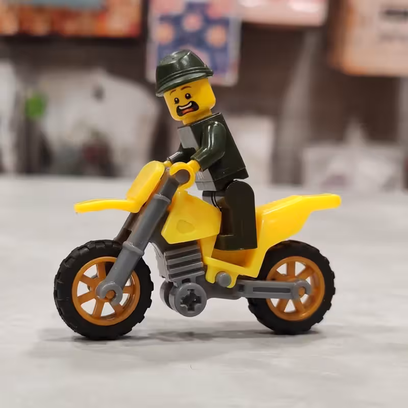 لگو آدمک موتور سوار مینی فیگور دوچهره