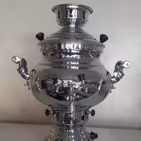 سماور 8  لیتری  ساده  برند شبنم پایه کله شیری درجه یک ساخت ایران 