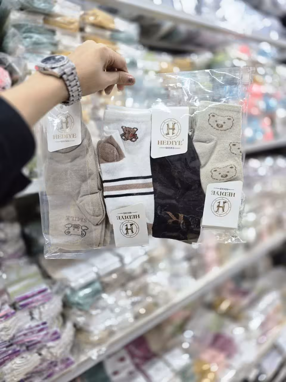 جوراب نیم ساق بچه گانه طرح سر تدی 4شماره کد 2978