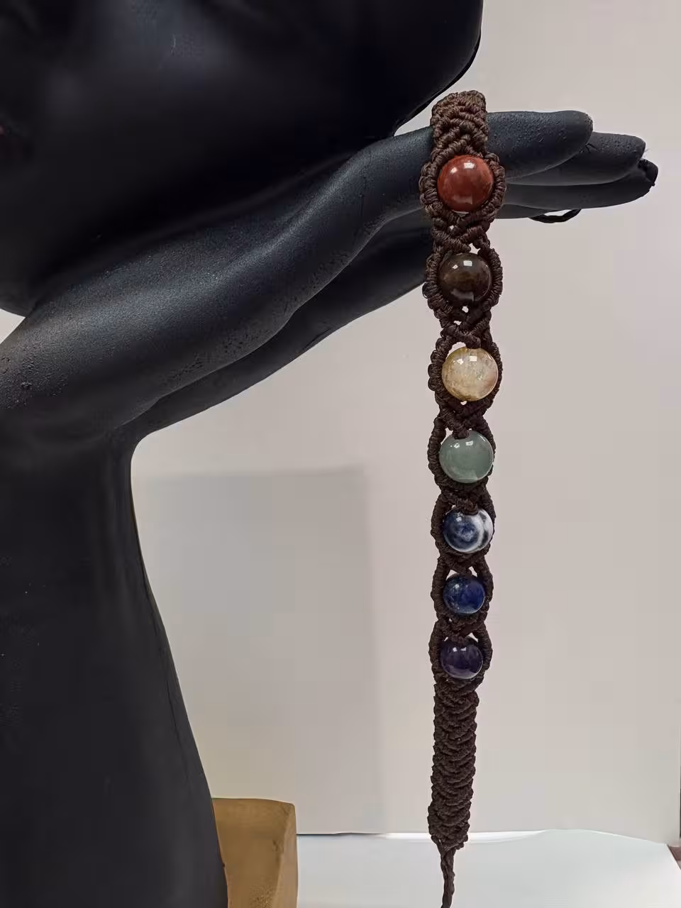 دستبند مکرومه سنگ طبیعی هفت چاکراه