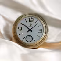 ساعت دیواری دو زمانه درجه یک