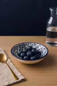 خرما خوری دنی هوم