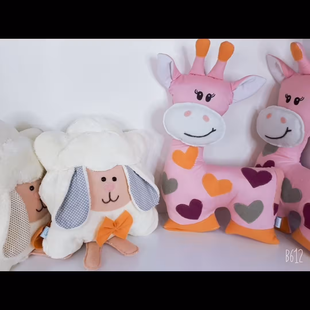 کوسن عروسکی ببعی