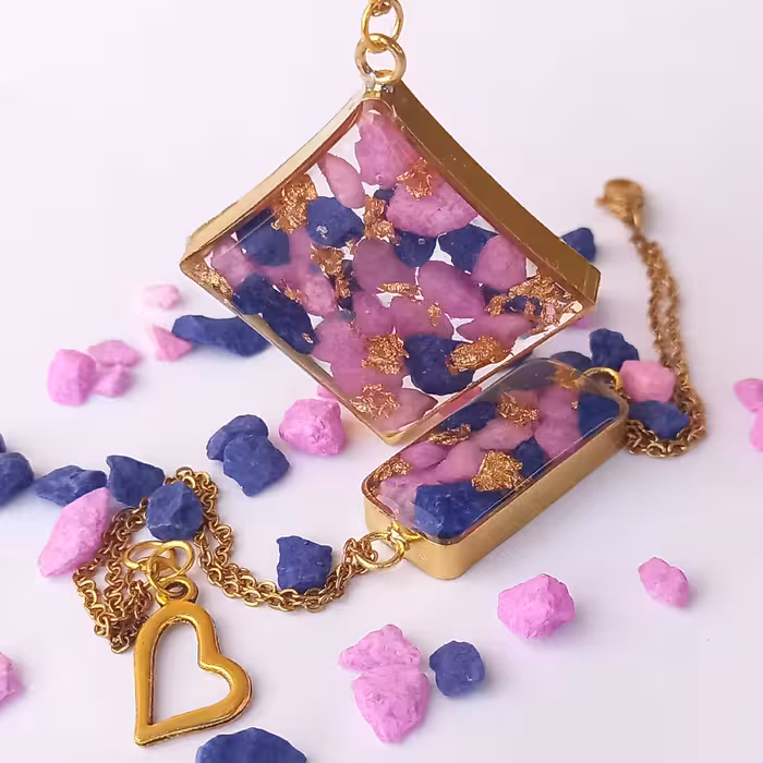 ست گردنبند و دستبند سنگی