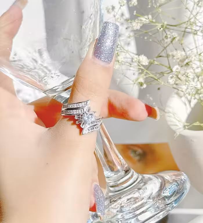 انگشتر جواهری نقره زنانه کد 10332