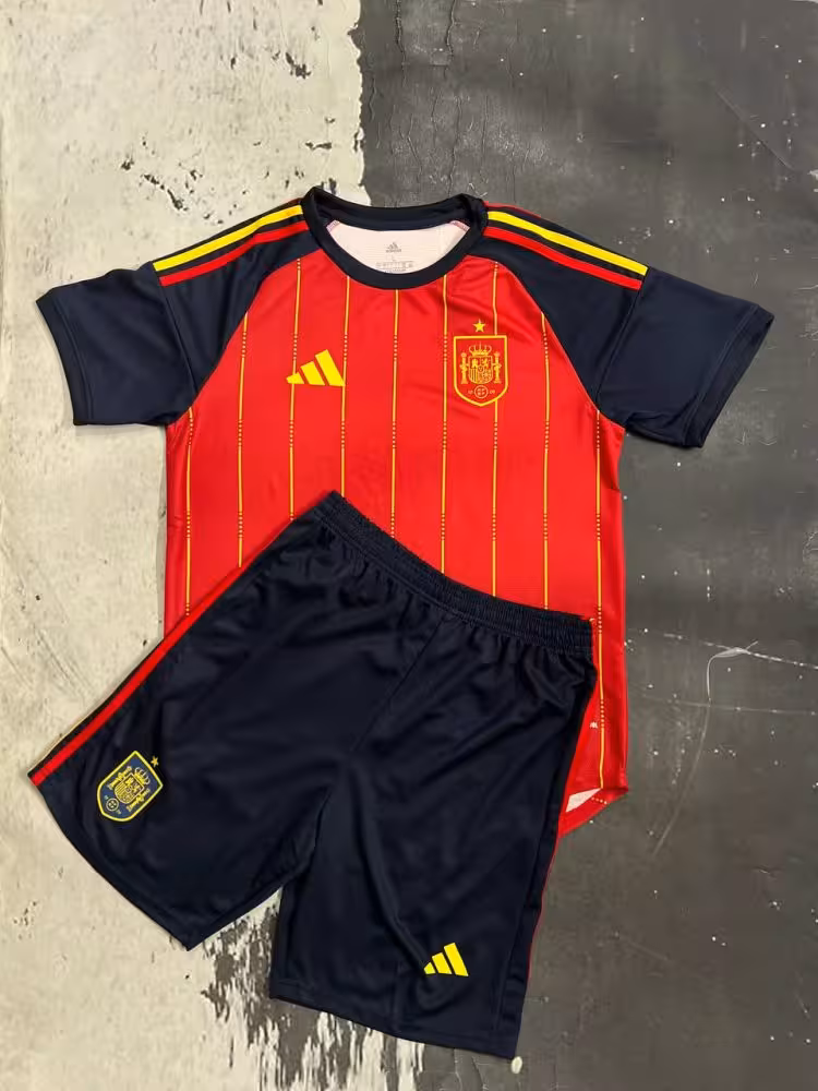 کیت اول اسپانیا جام جهانی 2026 (هواداری)