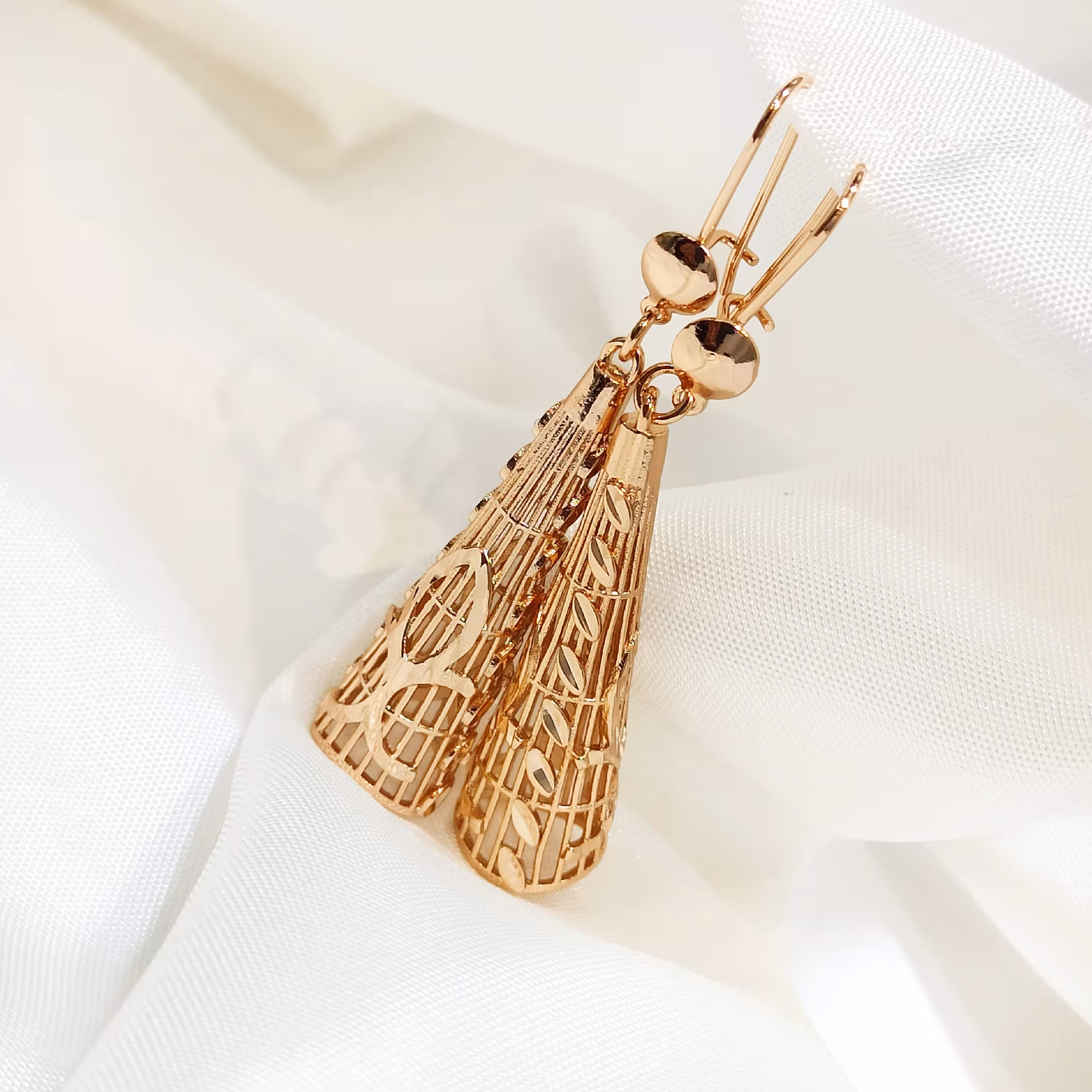 زیورآلات ژوپینگ es گوشواره آویز ژوپینگ رنگ ثابت و بدون حساسیت-کیفیت عالی 