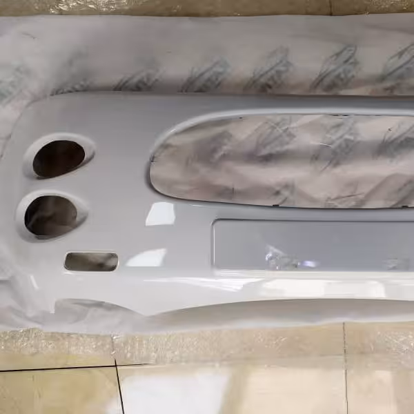 سپر جلو ام وی ام 110قدیم رنگ سفید
رنگ شده(سفید)
رنگ کوره ای،دارای لایه آستر استاندارد و کیفیت واستحکام بالا
تمامی