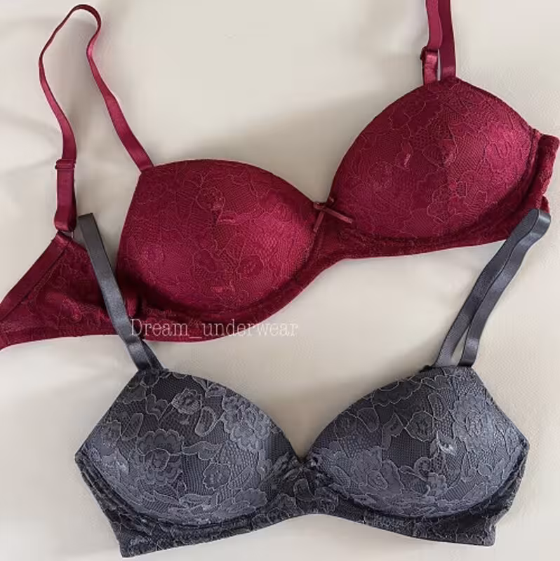 سوتین اسفنجی لایه نازک 4049