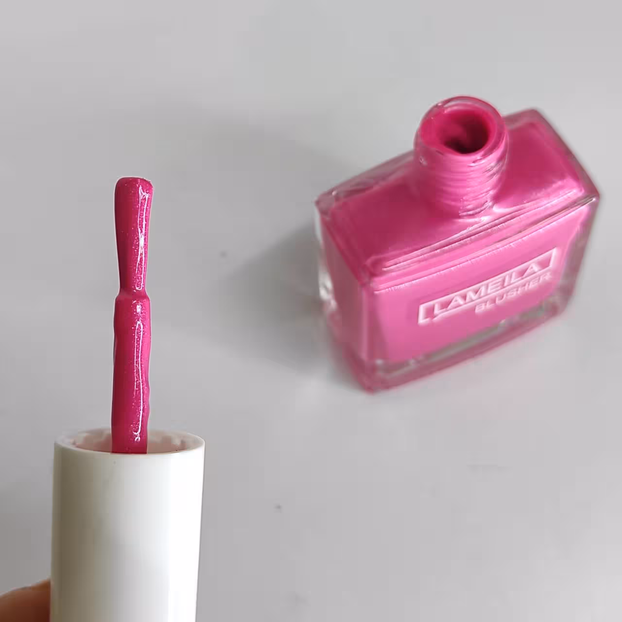 رژگونه لاکی شاین دار لامیلا lameila