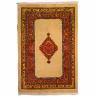 فرش دستبافت سه متری طرح ترنج قشقایی