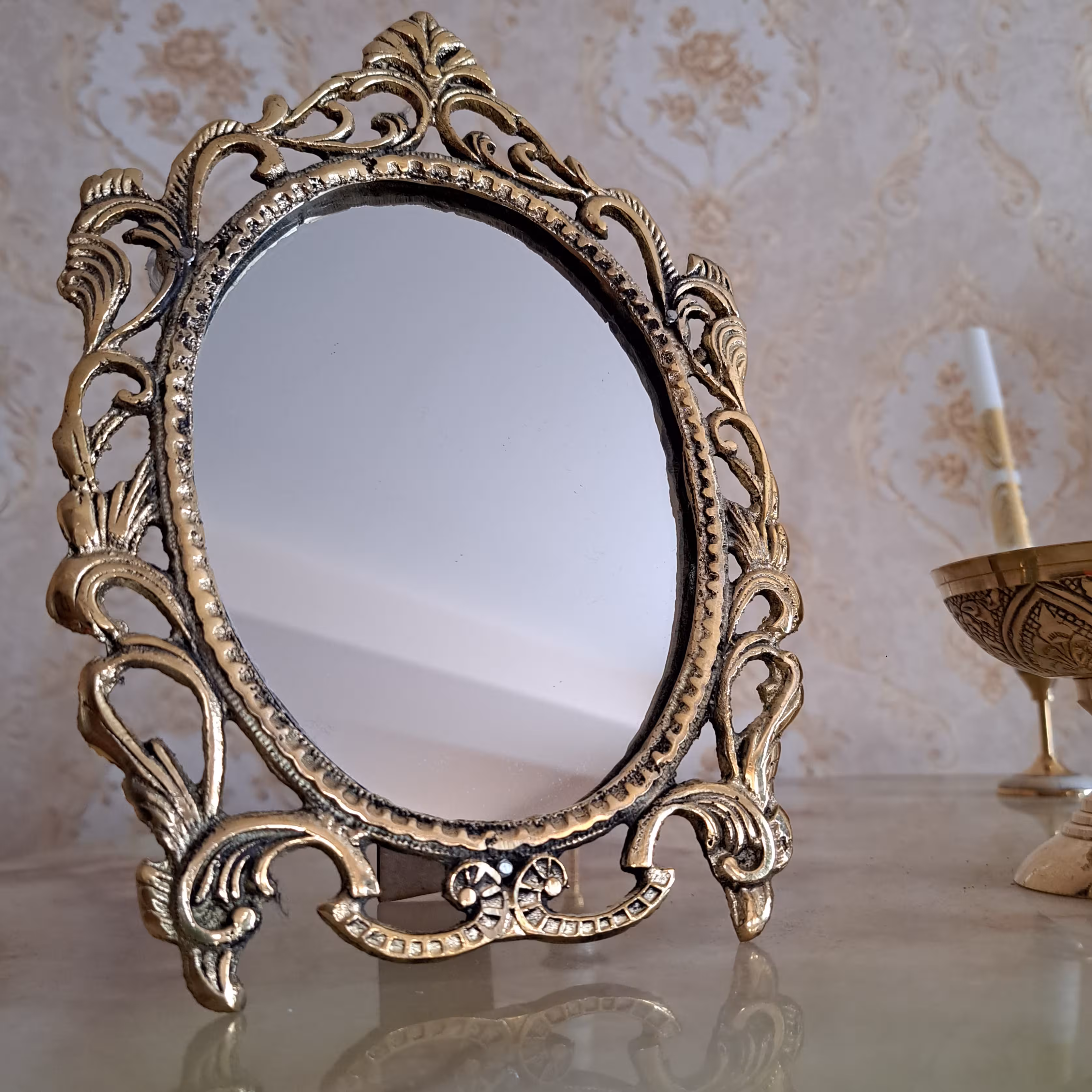 آینه برنجی آینه هفتسین دکوری دامادی عروسی مناسب اینه یا قاب عکس طرح گل عیدی کادویی ارسال 