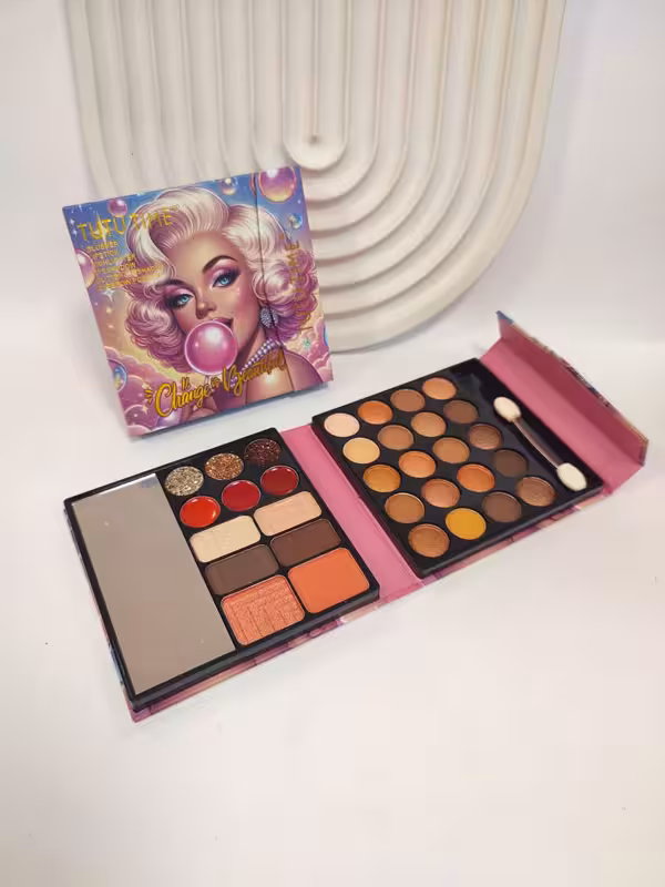 پالت سایه انیلیدی دختر فرانسوی