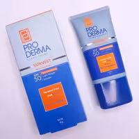 عمده فروشی کرم ضد آفتاب فاقد چربی پرودرما PRO DERMA مناسب آقایان spf 50 حجم 40 گرم 92377