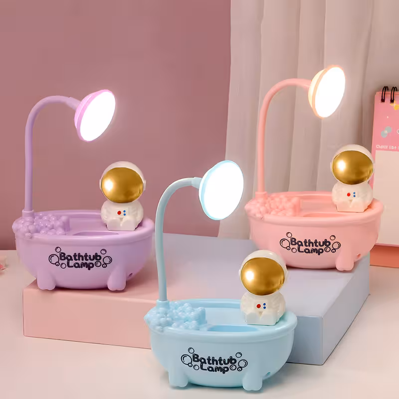 چراغ مطالعه مدل شارژی فانتزی طرح حمام و فضانورد | کالا مکس