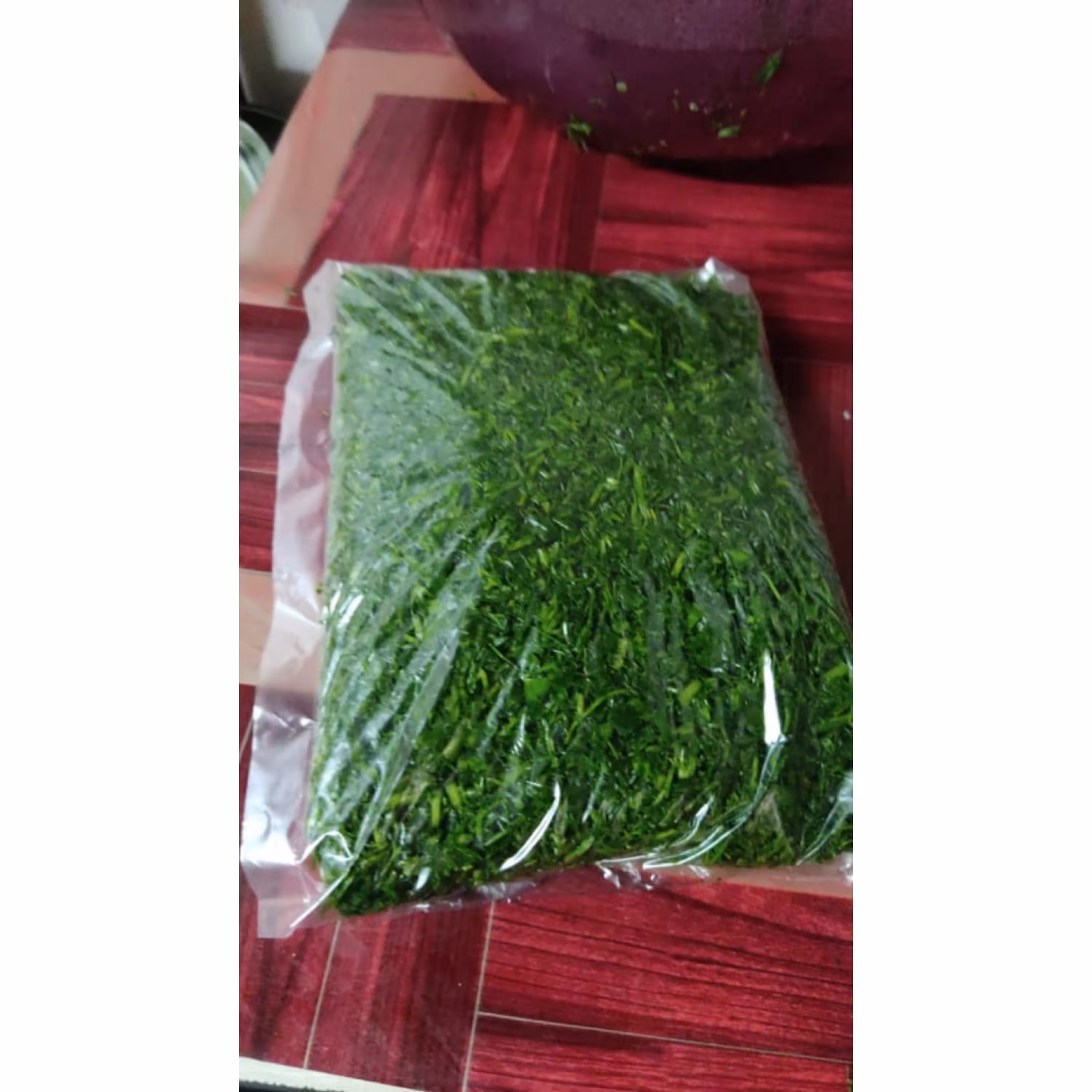 سبزی نعناع جعفری خرد شده دربسته بندی های نیم کیلویی پسکرایه